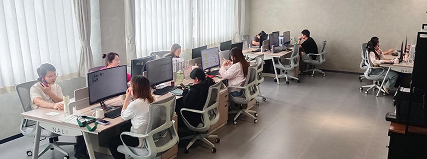 Baoding changyao lmport & Export Co., td. is a globally trusted manufacturer and trader of premium luggage and bags